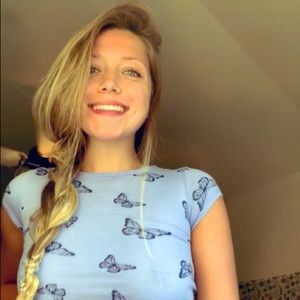 Meet your Posher, Tiffany